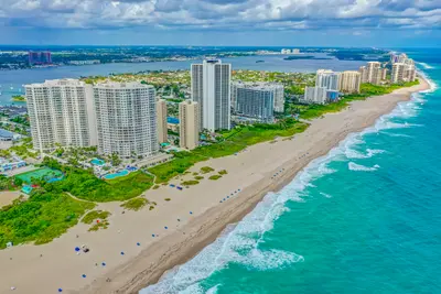 2700 N Ocean Drive 1801a, Riviera Beach – sold