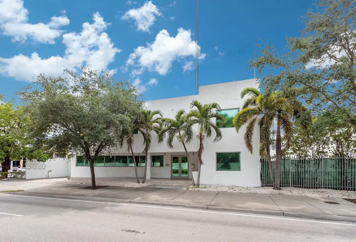 5020 Biscayne Studio - Copy at 5020 Biscayne Boulevard, Miami
