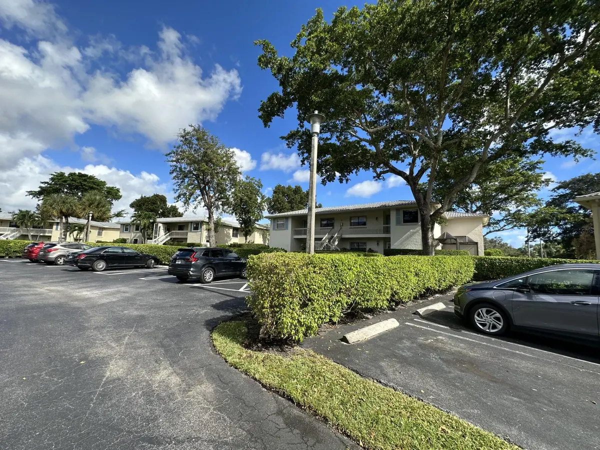 Front View at 5 Westgate Lane D, Boynton Beach