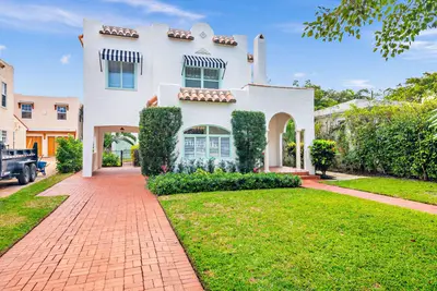 232 Rugby Road, West Palm Beach – Single Family Residence for sale