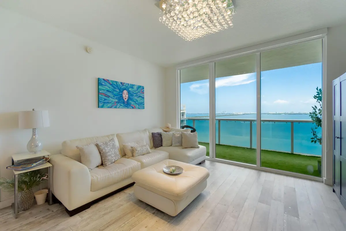 9-web-or-mls-DSC01691-Enhanced-NR at 600 NE 27th Street 2103, Miami