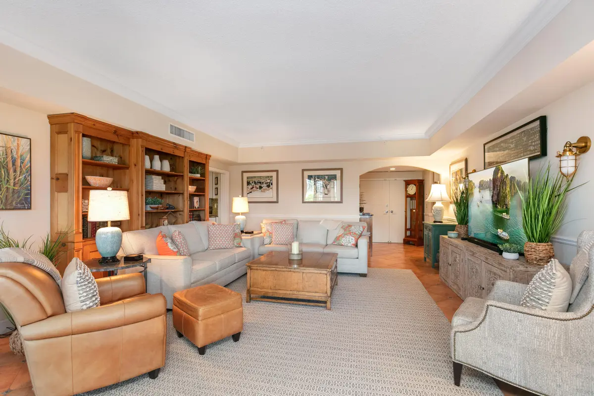 2M8A7202 at 300 SE 5th Avenue 4150, Boca Raton