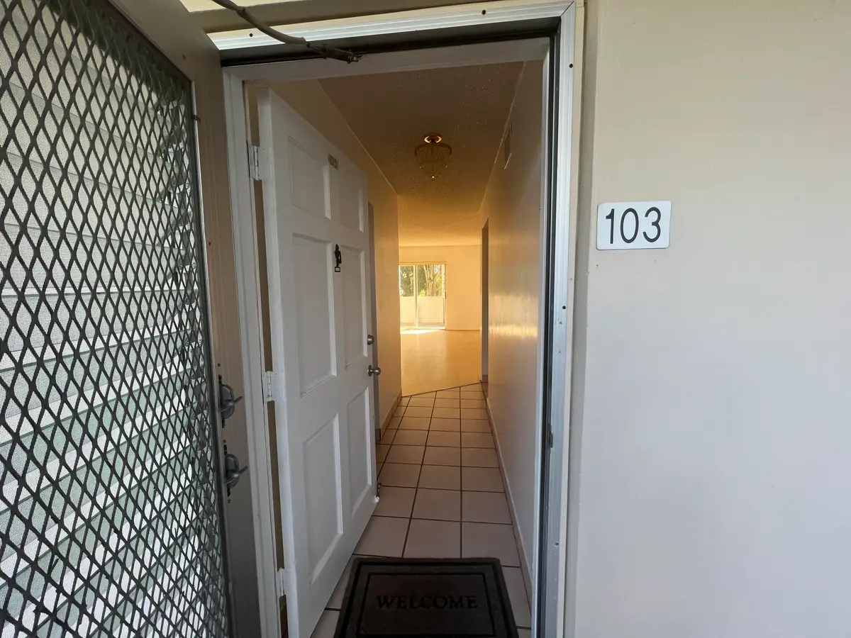 IMG_1330 at 2682 S Garden Drive 103, Lake Worth