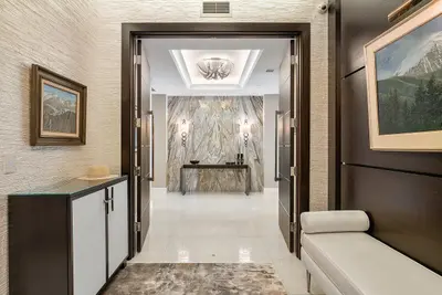 5000 N Ocean Drive 1101, Singer Island – sold