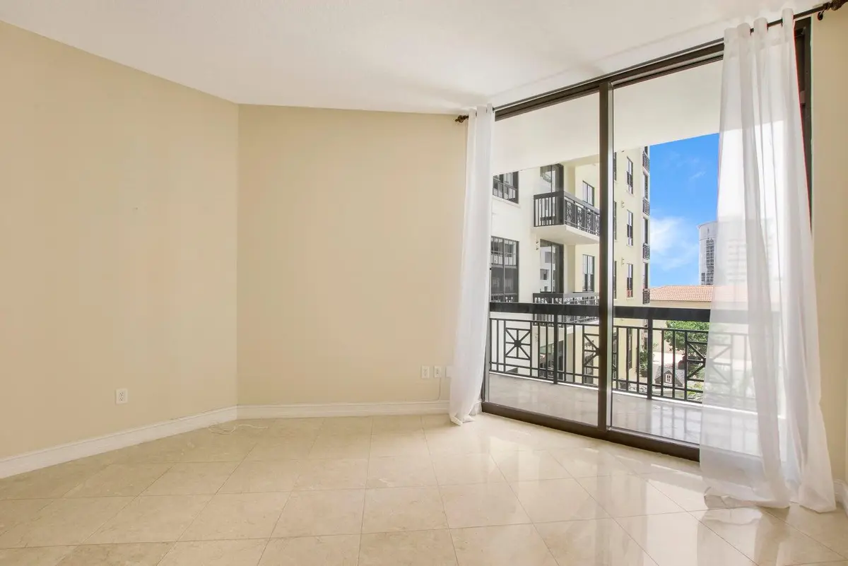 701-S-Olive-626-Living-2 at 701 S Olive Avenue 626, West Palm Beach