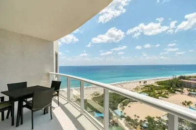 2700 N Ocean Drive 2205b, Riviera Beach – sold