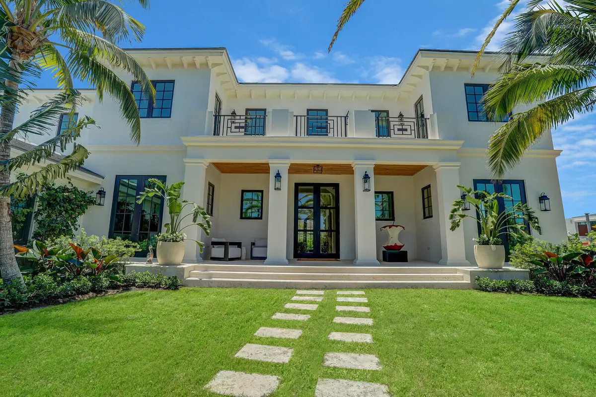 75_54_image_54_v2_mls at 7905 S Flagler Drive, West Palm Beach