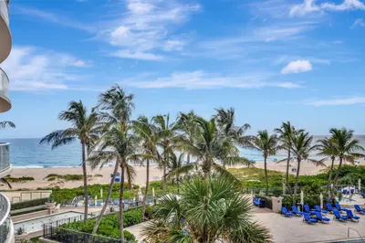 2700 N Ocean Drive 304a, Singer Island – sold