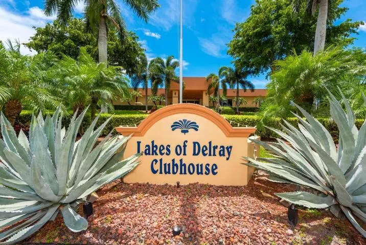 Welcome to Lakes of Delray at 15036 Ashland Lane 69, Delray Beach