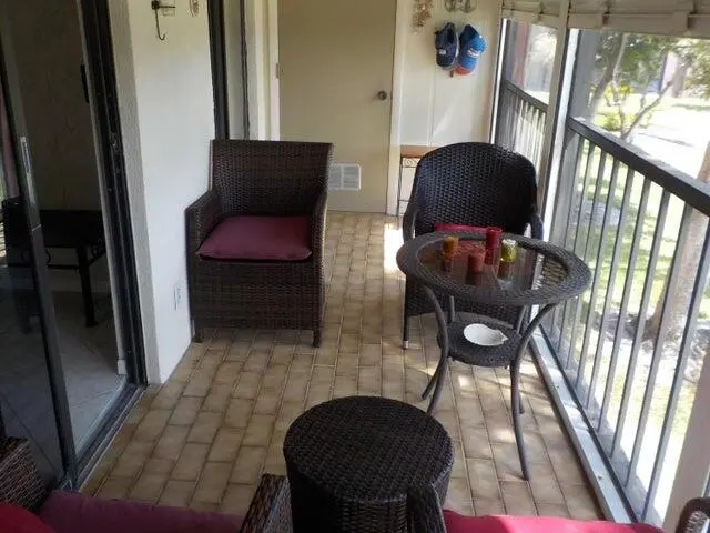 Cozy Patio with wonderful water views at 15036 Ashland Lane 69, Delray Beach