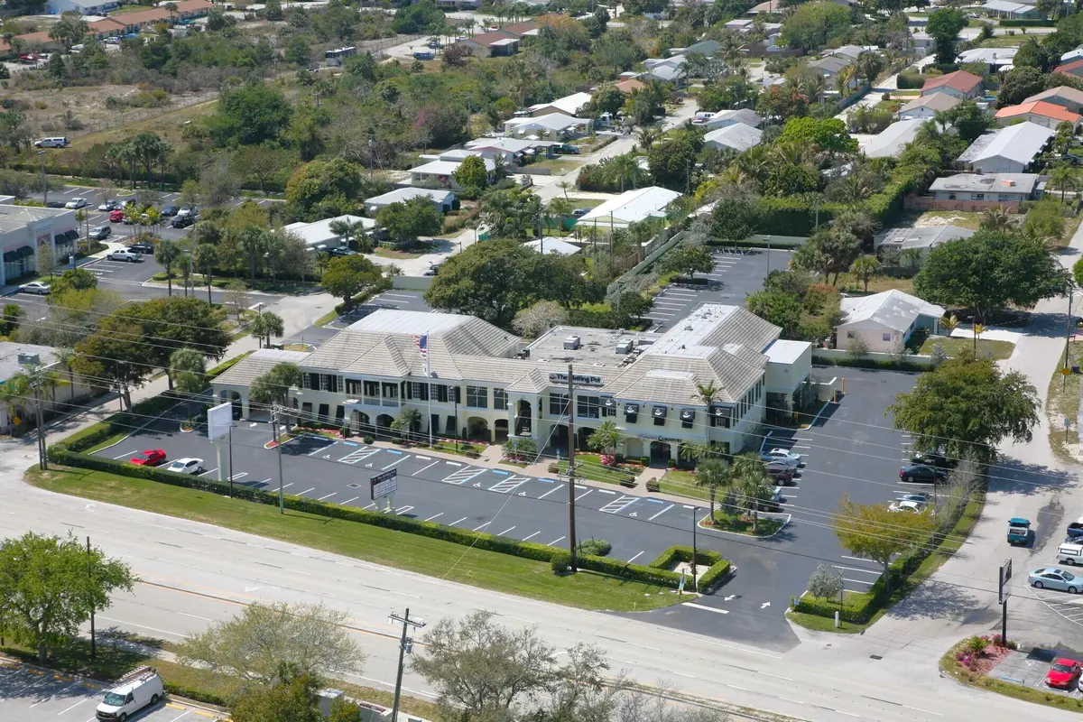 11811 US 1 at 11811 Us Highway One 205, North Palm Beach