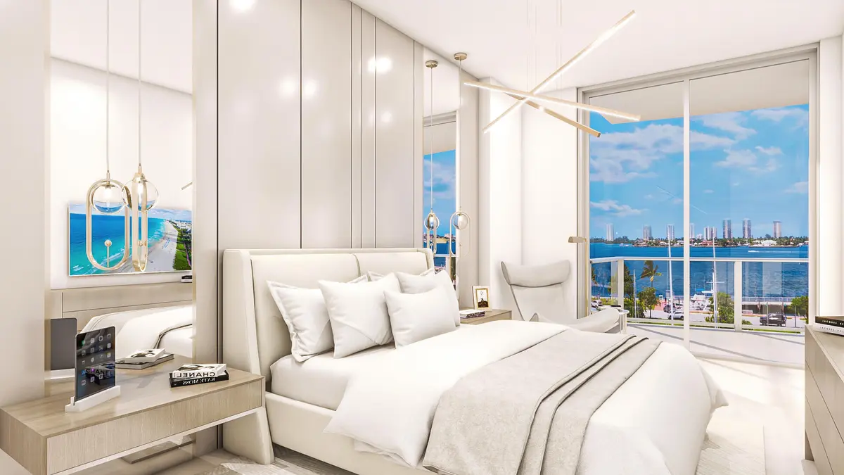 PRIMARY SUITE at 220 Lake Shore Drive 305, Lake Park