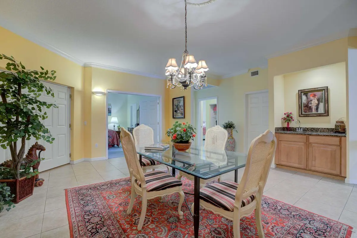 WET BAR off FORMAL DINING at 1160 SW Chapman Way 202, Palm City