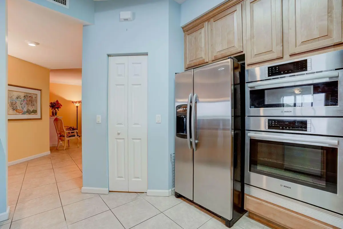 WALK IN PANTRY at 1160 SW Chapman Way 202, Palm City