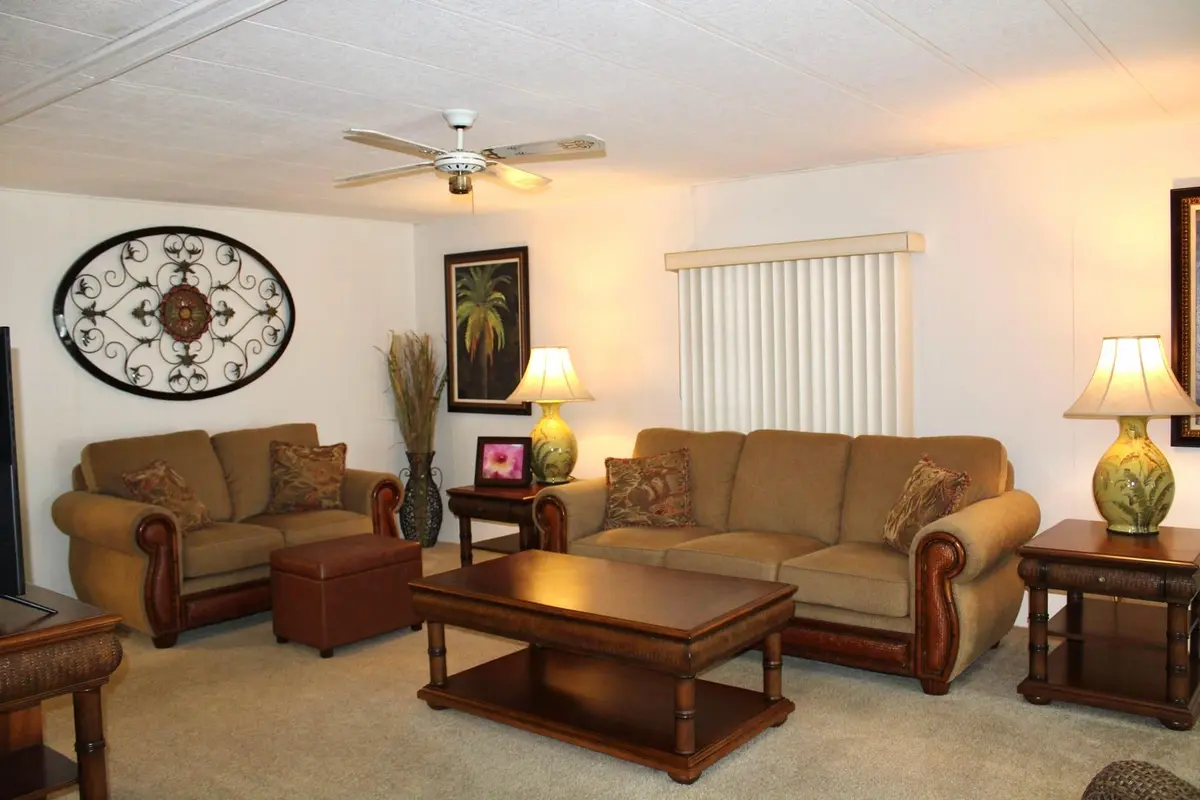 Living Rm at 164 Camino Del Rio, Port St. Lucie