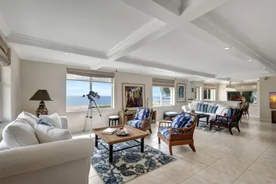 2565 S Ocean Boulevard 324-325, Palm Beach – sold