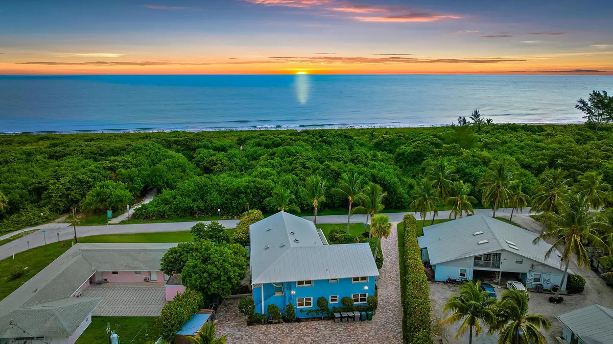 2507 N Ocean Dr -2 (1) - ok at 2507 N Ocean Drive, Hutchinson Island
