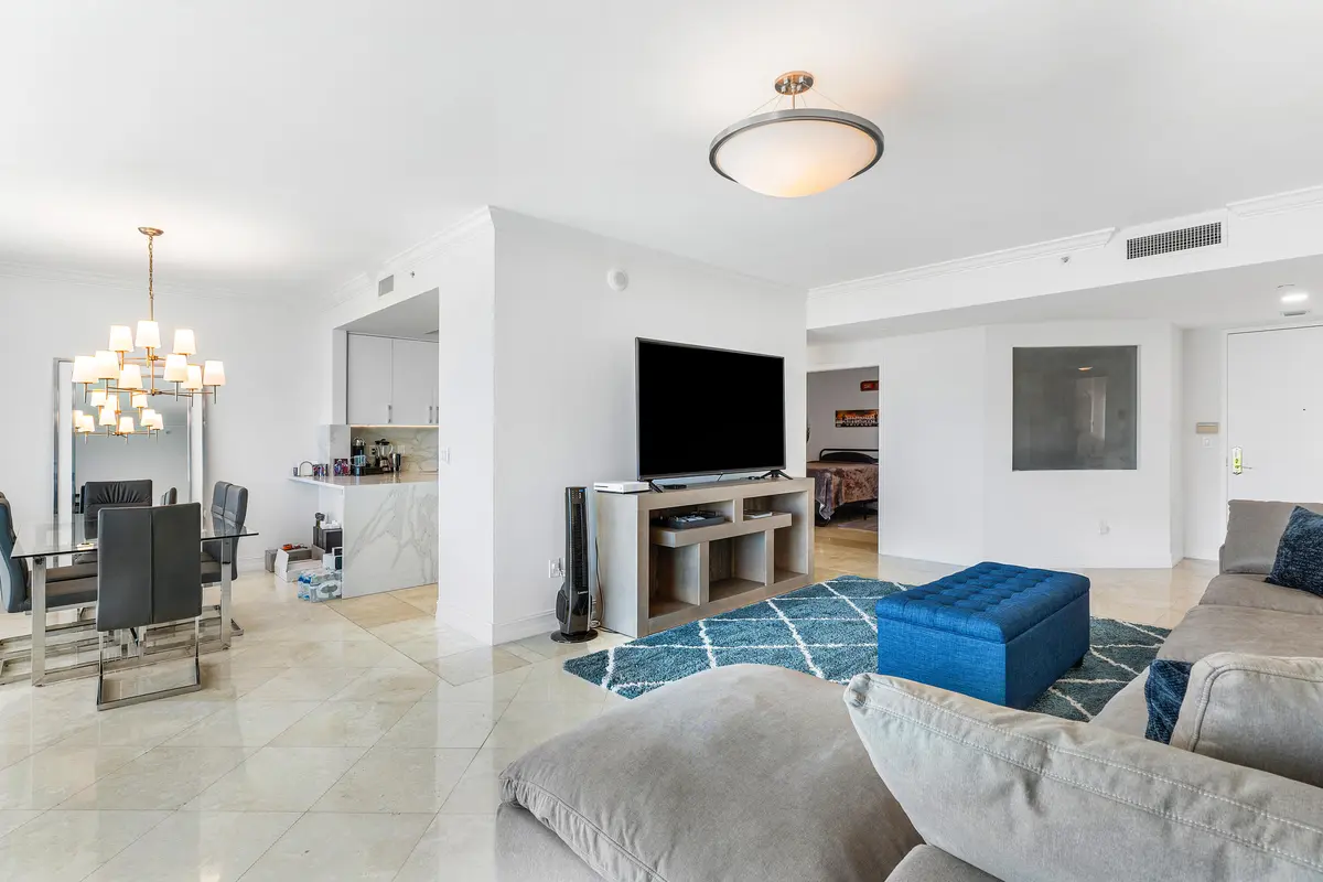006-550SoutheastMiznerBoulevard-B707-Boc at 550 SE Mizner Boulevard B-707, Boca Raton