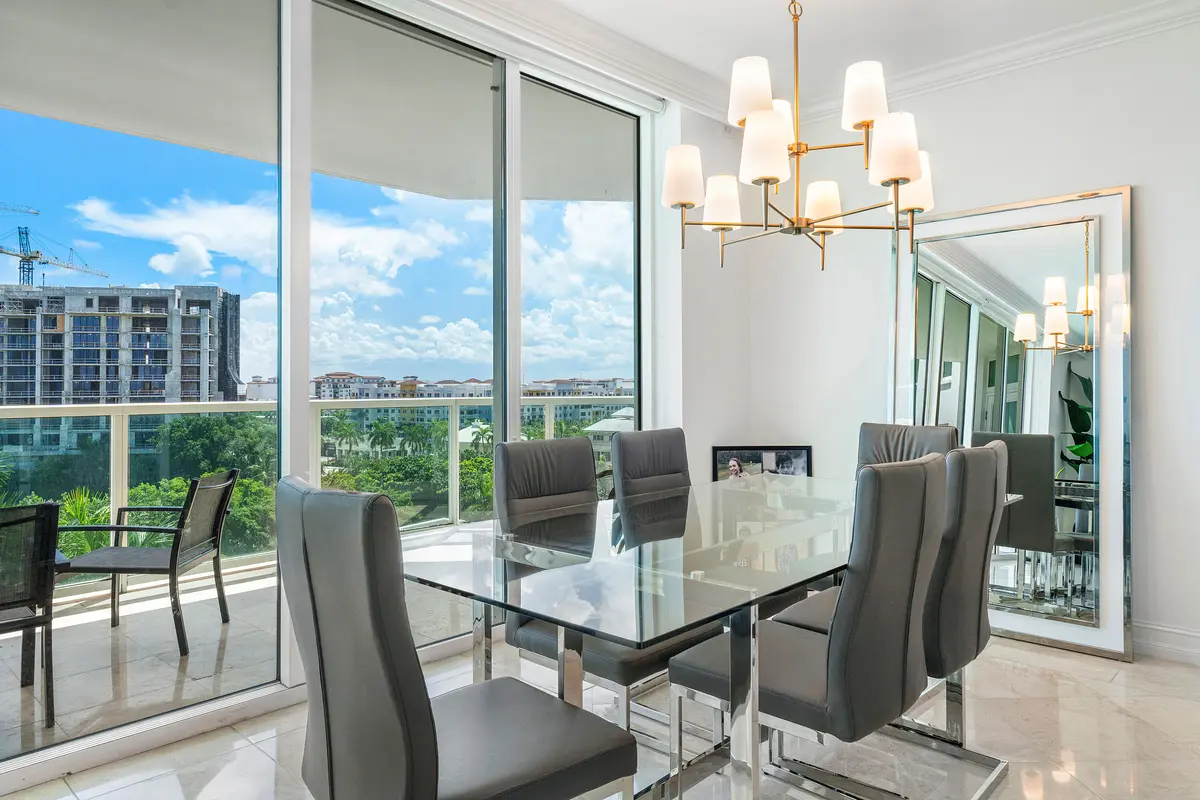007-550SoutheastMiznerBoulevard-B707-Boc at 550 SE Mizner Boulevard B-707, Boca Raton
