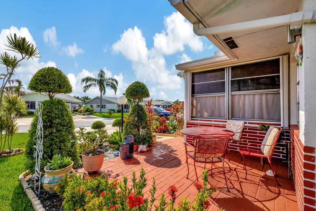7-web-or-mls-5D1A1227 at 3411 Christopher Street, West Palm Beach