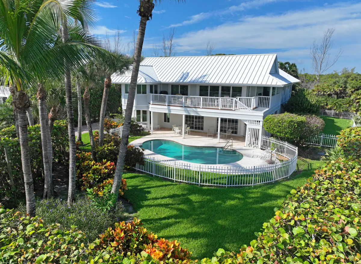 162 North Beach Rd 064 at 162 N Beach Road, Jupiter Island