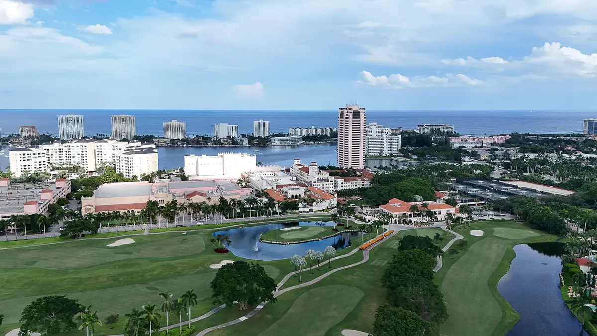 View east of Mandarin at 105 E Camino Real 912, Boca Raton