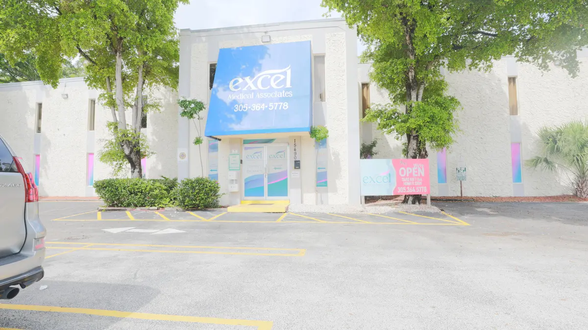 3H5A7613 at 15490 NW 7th Avenue 206a, Miami