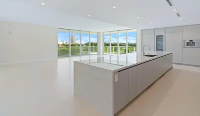 210 SE Mizner Boulevard 502, Boca Raton – sold