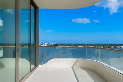 200 Arkona Court 801, West Palm Beach – sold