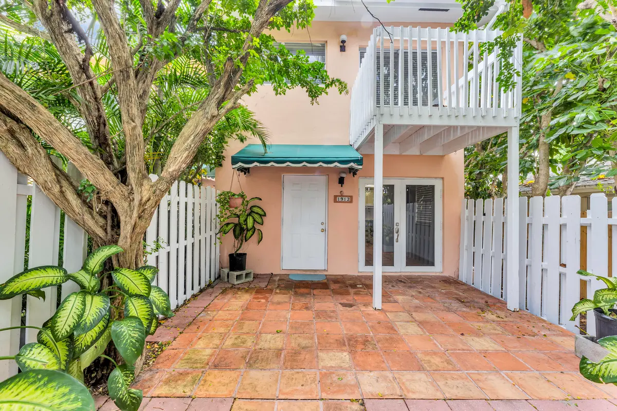 Front of Townhome at 1912 NE 6th Street, Deerfield Beach