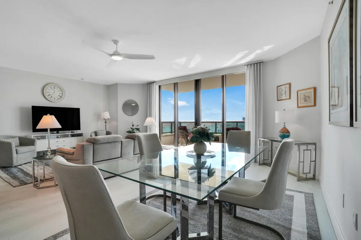 Great Room & Dining Area at 3620 Gardens Parkway 802b, Palm Beach Gardens