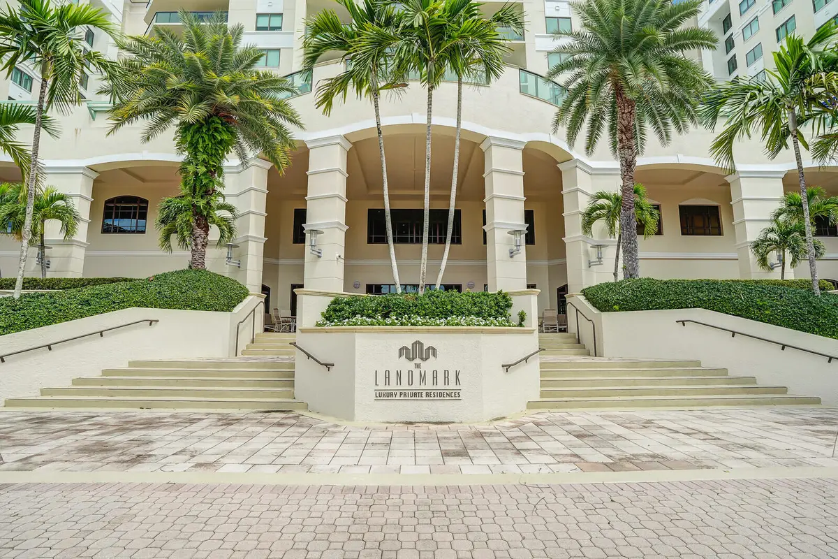 Rear Elevation of the Landmark at 3620 Gardens Parkway 802b, Palm Beach Gardens
