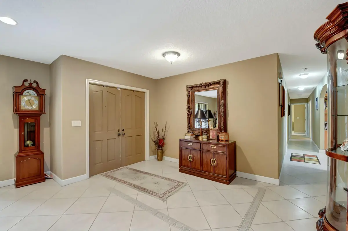 tempImageg298kY at 581 S Country Club Drive, Atlantis