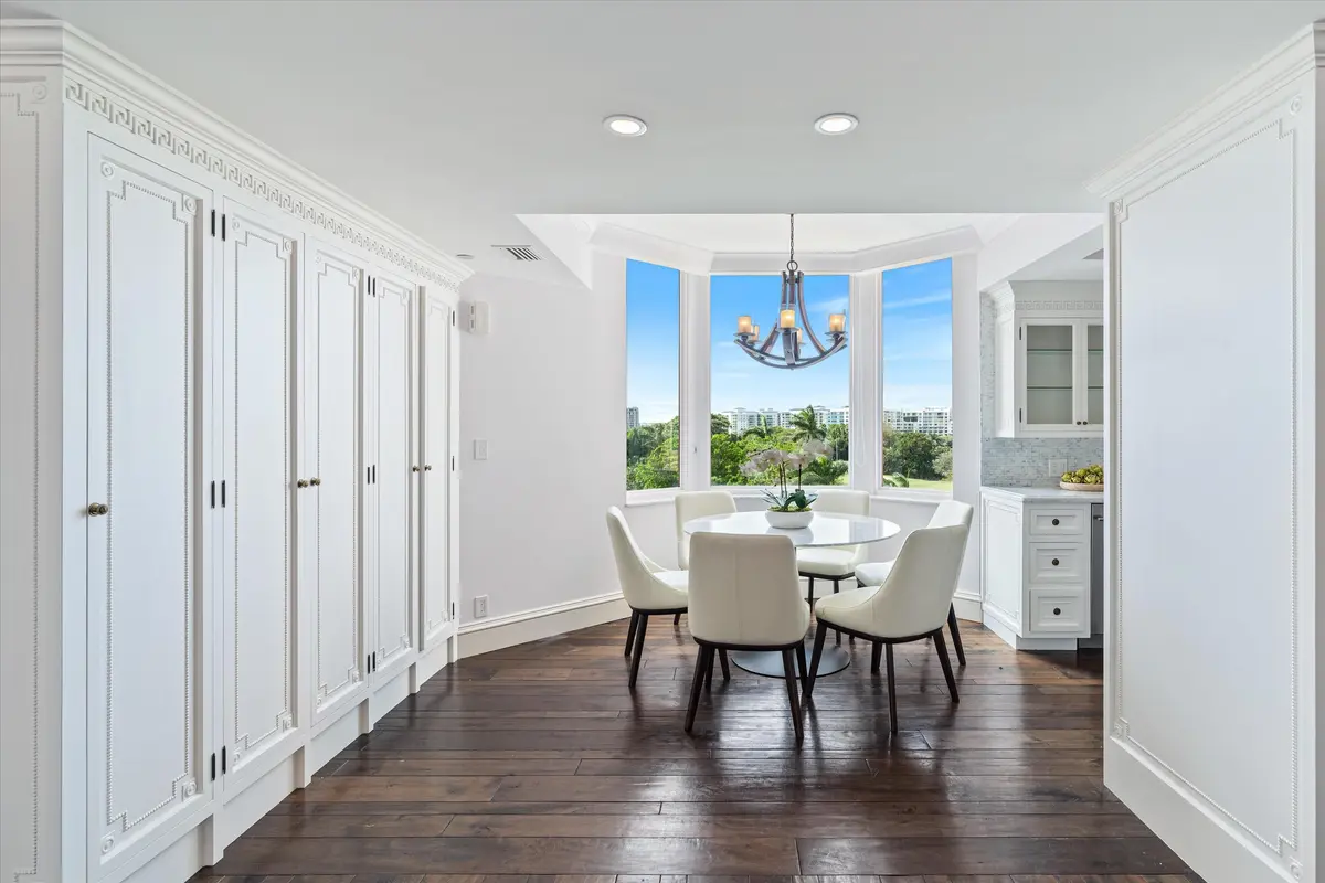 Kitchen Nook & Pantry at 300 SE 5th Avenue 6140, Boca Raton