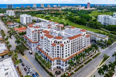 200 E Palmetto Park Road Th-2, Boca Raton – sold