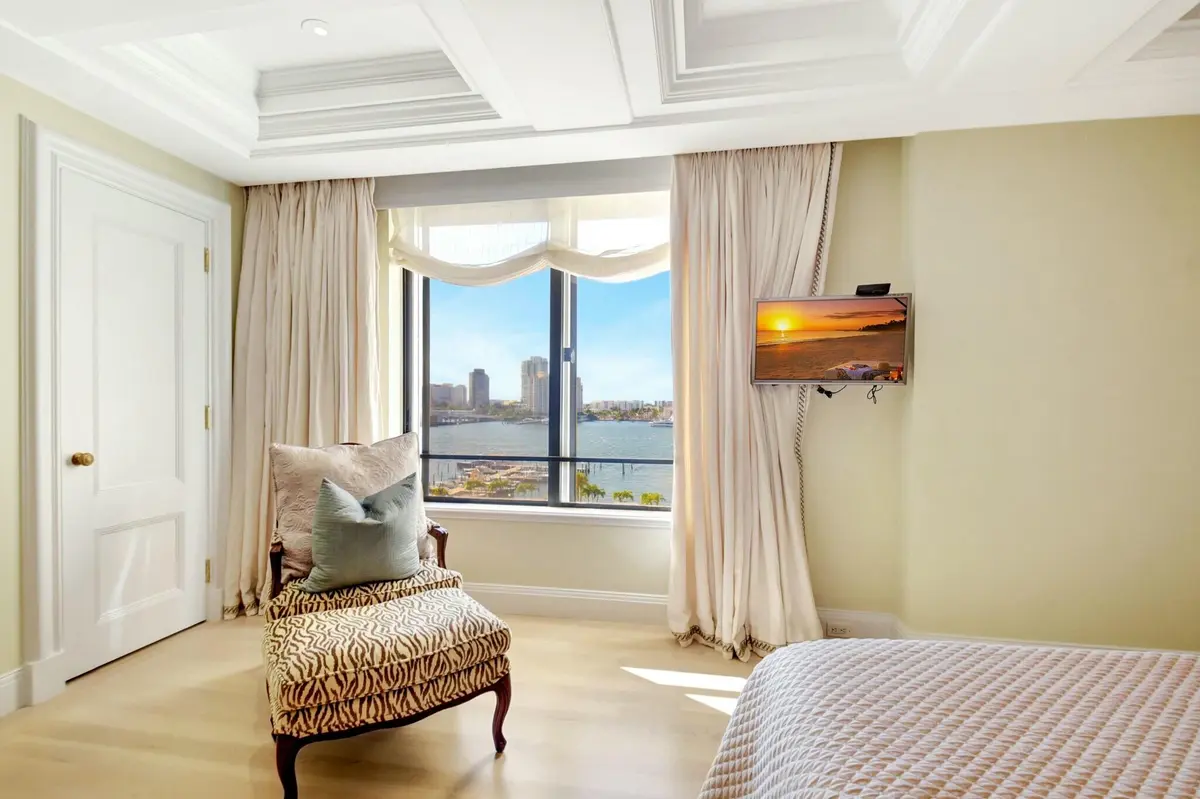 tempImageokjSc0 at 150 Bradley Place 606-T, Palm Beach