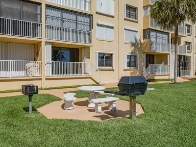 3200 N Highway A1a 104, Hutchinson Island – Condominium for sale