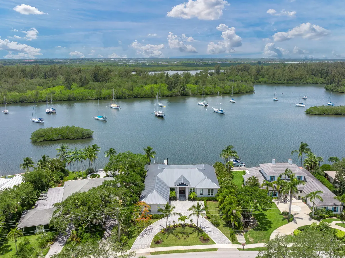 77-web-or-mls-3937 Indian RIver Dr E75 at 3937 Indian River Drive, Vero Beach