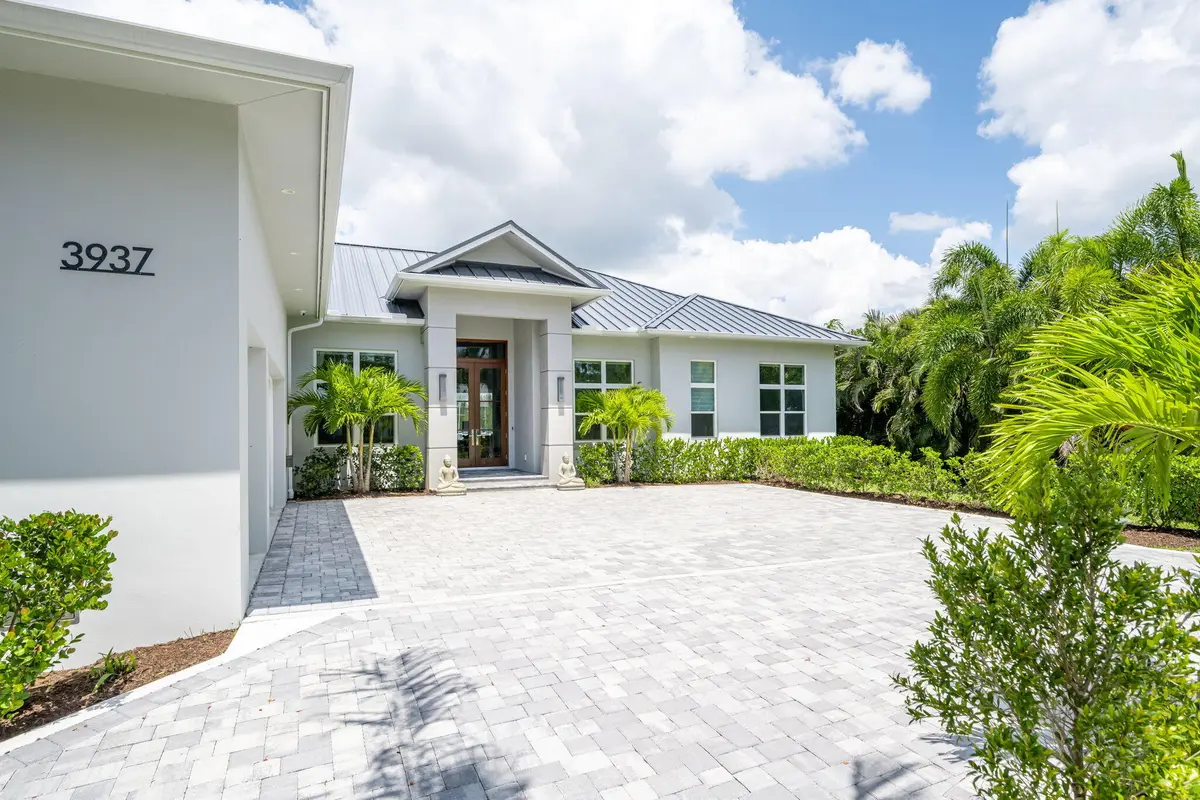 5-web-or-mls-3937 Indian River Dr E6 at 3937 Indian River Drive, Vero Beach