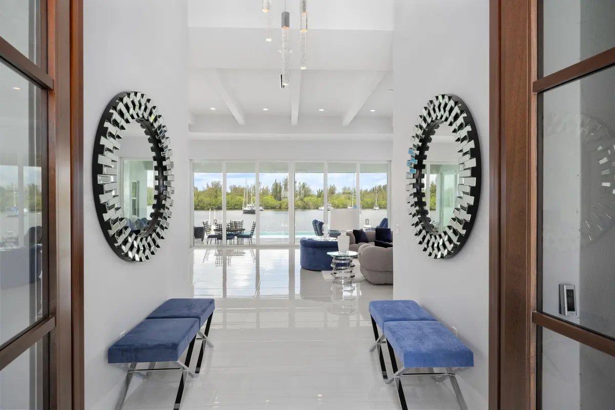 7-web-or-mls-3937 Indian River Dr E7 at 3937 Indian River Drive, Vero Beach