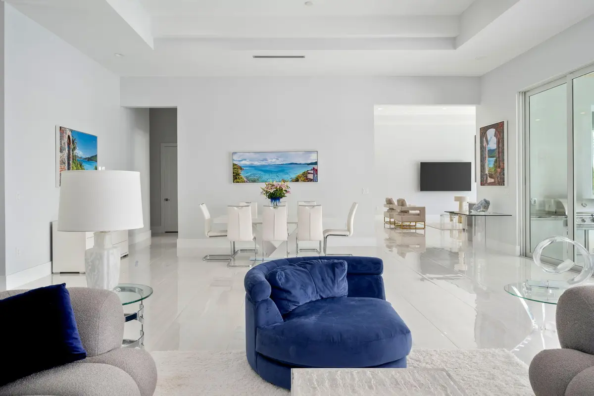 10-web-or-mls-3937 Indian River Dr-10 at 3937 Indian River Drive, Vero Beach