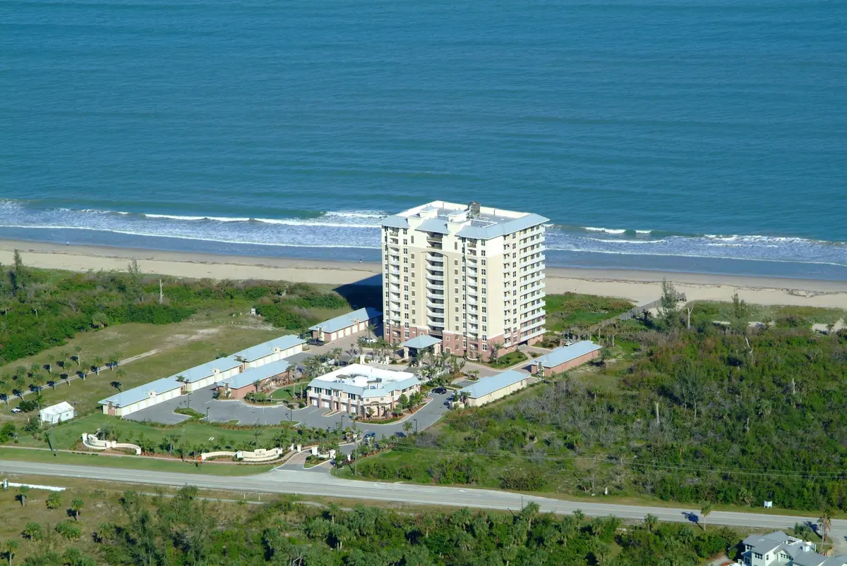 GIsle (1) at 3702 N Highway A1a 501, Hutchinson Island