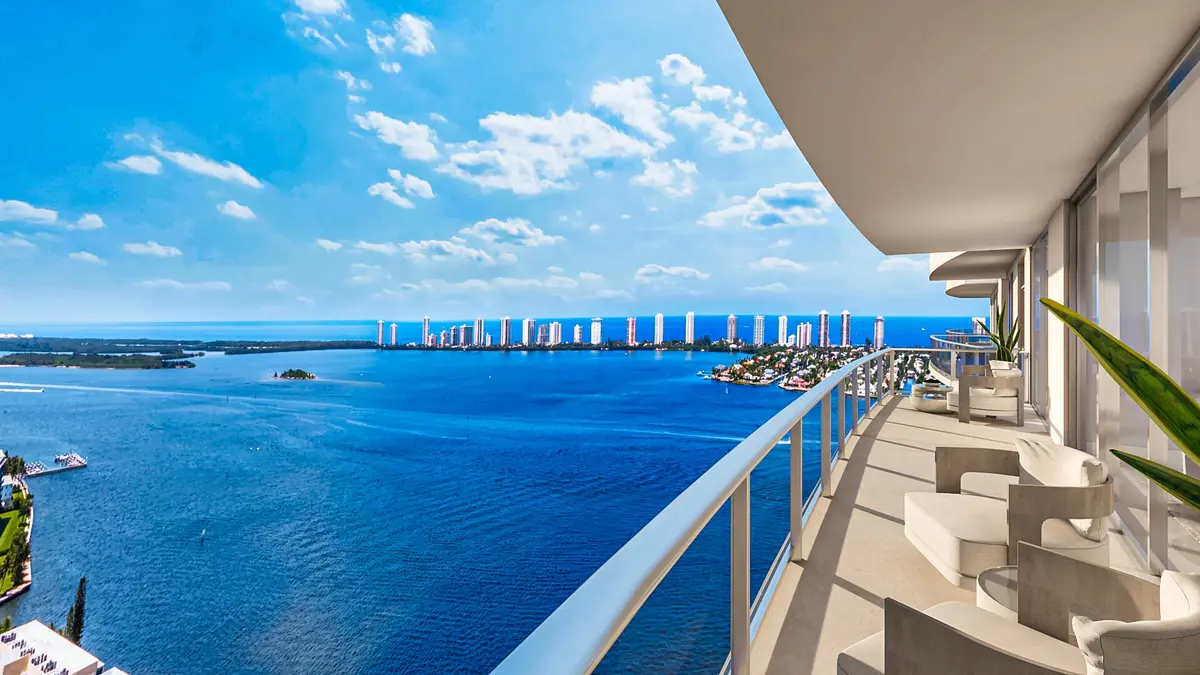 TERRACE at 220 Lake Shore Drive 1509, Lake Park