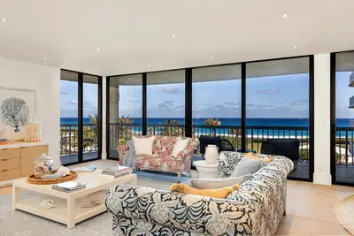 3300 S Ocean Boulevard 305n, Palm Beach – Condominium for sale