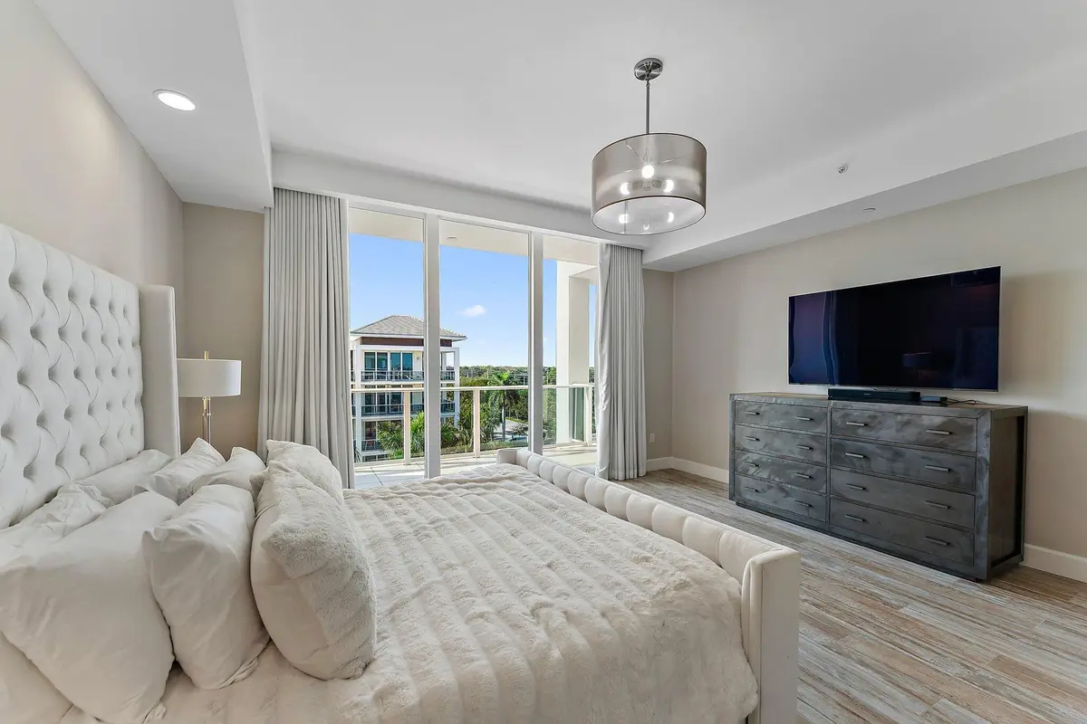 039-2700DonaldRossRd-501-PalmBeachGarden at 2700 Donald Ross Road 501, Palm Beach Gardens