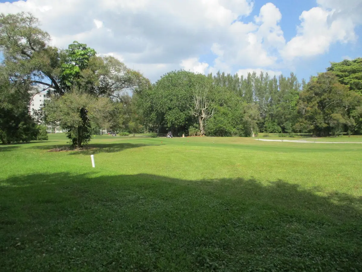 IMG_4705 at 3300 N Palm Aire Drive 306, Pompano Beach