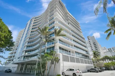 1200 Holiday Drive 1001, Fort Lauderdale – sold