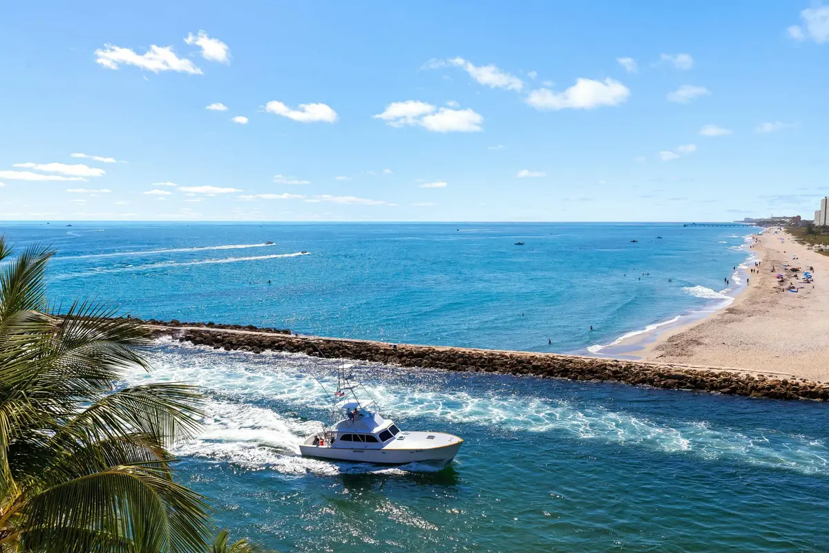 Residence 402 at 1000 S Ocean Boulevard 402, Boca Raton