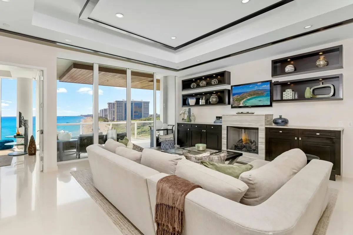 Residence 402 at 1000 S Ocean Boulevard 402, Boca Raton