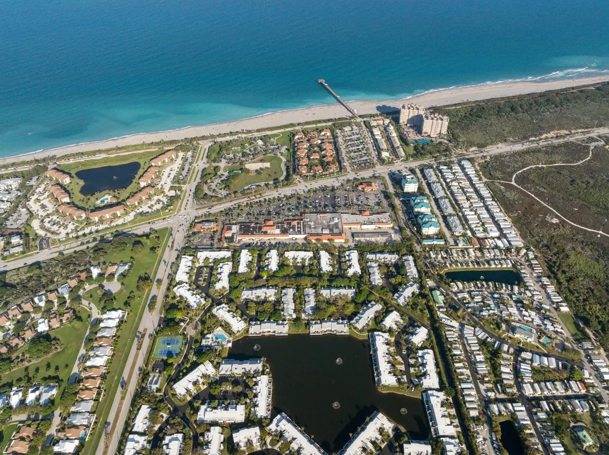 tempImageXHdzNo at 210 Ocean Dunes Circle, Jupiter